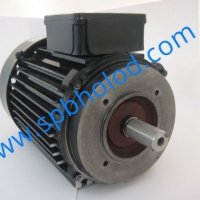 Двигатель на картофелечистку МКК STg 71-4В(АИР71В4) 0,75КВт 1350/мин